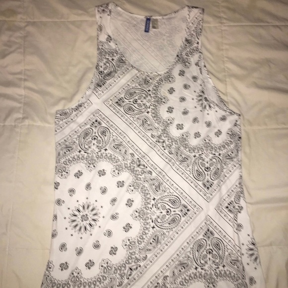 Divided Other - H&M Tank Top